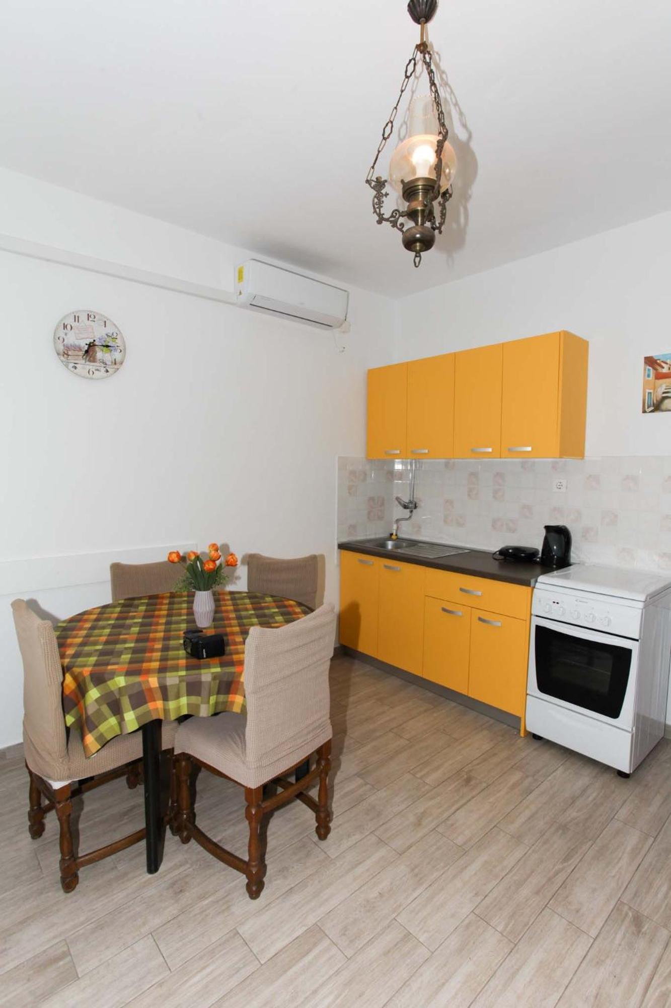 Apartmani Mila Pag Town Eksteriør billede