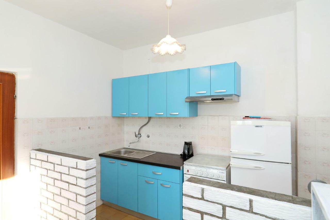 Apartmani Mila Pag Town Eksteriør billede