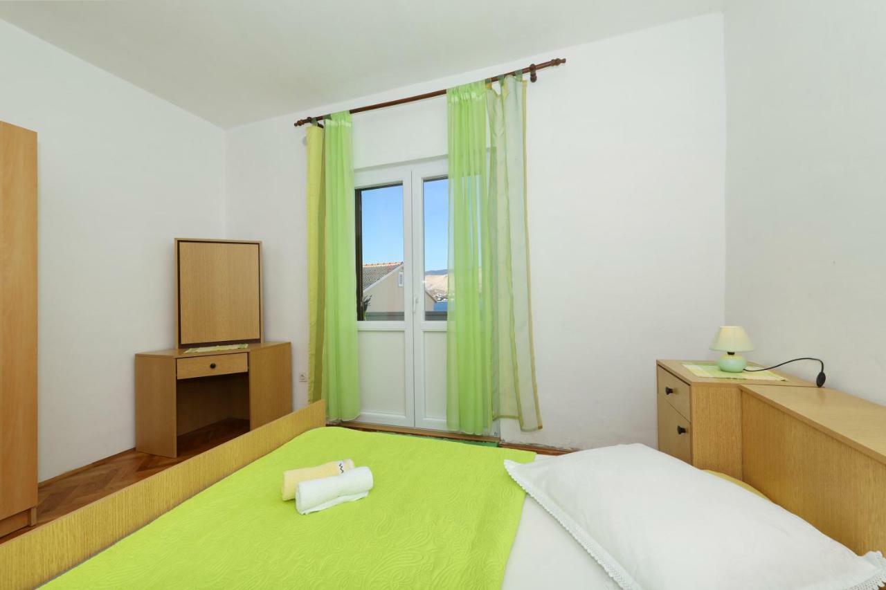 Apartmani Mila Pag Town Eksteriør billede